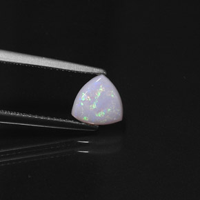 Ópalo multicolor natural de 0,66 ct, transparente, transparente / translúcido
