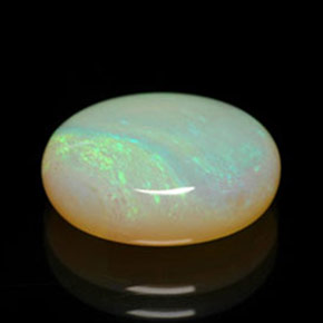 Ópalo multicolor natural de 5,47 ct, transparente, transparente / translúcido