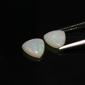Gemas de ópalo multicolor natural de  ct, transparente, transparente / translúcido