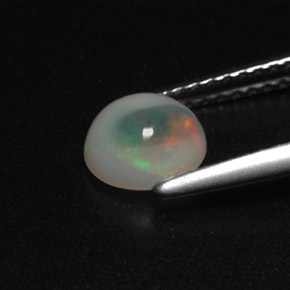 Ópalo multicolor natural de 0,72 ct, transparente, transparente / translúcido