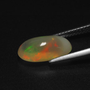 Ópalo multicolor natural de 2,78 ct, corte óvalo, translúcido
