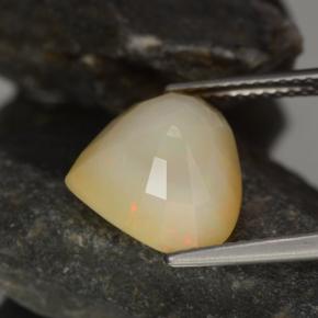 Ópalo multicolor natural de 3,17 ct, en forma de pera, translúcido