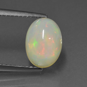 Ópalo multicolor natural de 1,77 ct, corte óvalo, translúcido