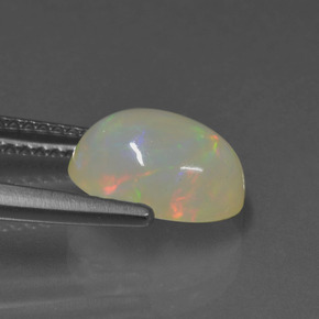 Ópalo multicolor natural de 1,77 ct, corte óvalo, translúcido