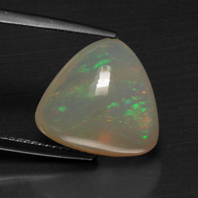 Ópalo multicolor natural de 6,17 ct, transparente, transparente / translúcido