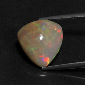 Ópalo multicolor natural de 4,22 ct, trillón, opaco