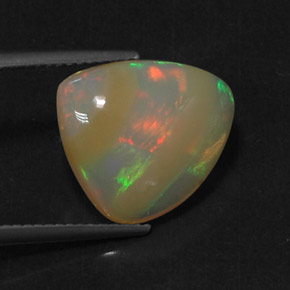 Ópalo multicolor natural de 5,22 ct, transparente, transparente / translúcido