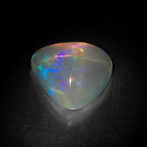 Ópalo multicolor natural de 4,71 ct, trillón, transparente