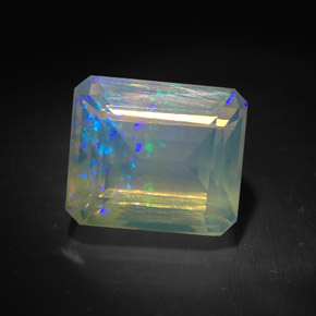 Ópalo multicolor natural de 2,06 ct, transparente, transparente / translúcido