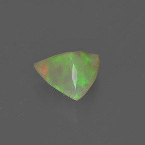 Ópalo Multicolor natural de 0.95 ct, Trillón, Translúcido