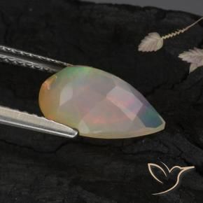Ópalo Multicolor natural de 1.73 ct, En forma de pera, Transparente