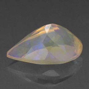 Ópalo multicolor natural de 1,68 ct, en forma de pera, transparente