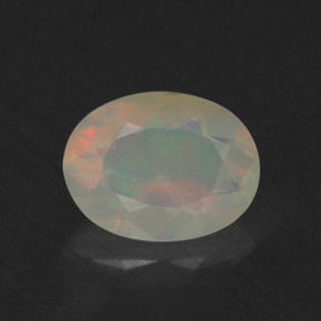 Ópalo multicolor natural de 0,64 ct, transparente, transparente / translúcido