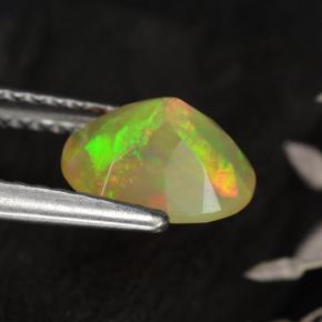 Ópalo multicolor natural de 0,70 ct, corte óvalo, translúcido