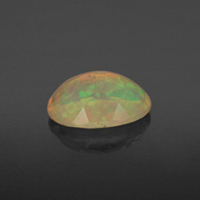 Ópalo multicolor natural de 0,66 ct, transparente, transparente / translúcido