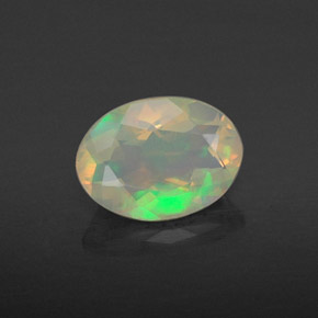 Ópalo multicolor natural de 0,67 ct, transparente, transparente / translúcido