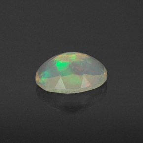Ópalo multicolor natural de 0,67 ct, transparente, transparente / translúcido