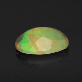 Ópalo multicolor natural de 0,72 ct, transparente, transparente / translúcido