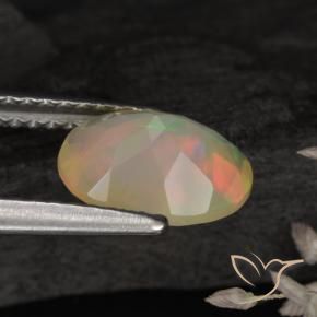 Ópalo Multicolor natural de 0.96 ct, Ovalada, Translúcido