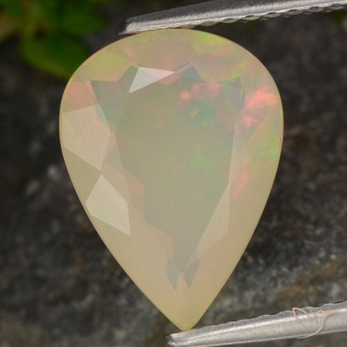 1.91ct Natural Multicolor Ópalo, En forma de pera, Translúcido