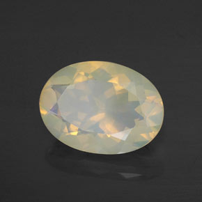 Ópalo multicolor natural de 2,49 ct, transparente, transparente / translúcido