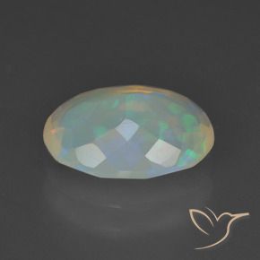 Ópalo Multicolor natural de 1.56 ct, Ovalada, Transparente