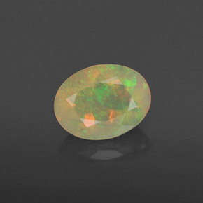 Ópalo multicolor natural de 0,84 ct, transparente, transparente / translúcido