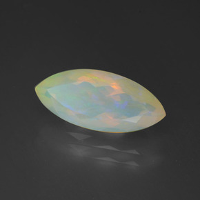 Ópalo multicolor natural de 2,16 ct, marquesa, transparente