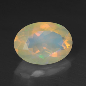Ópalo multicolor natural de 1,38 ct, corte óvalo, translúcido
