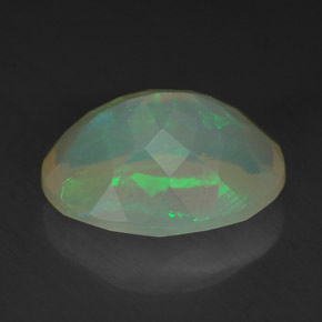 Ópalo multicolor natural de 2,09 ct, corte óvalo, transparente