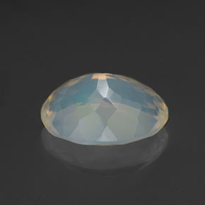 Ópalo multicolor natural de 2,58 ct, corte óvalo, transparente