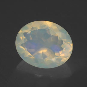 Ópalo multicolor natural de 2,19 ct, corte óvalo, transparente