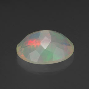 Ópalo multicolor natural de 2,02 ct, corte óvalo, transparente