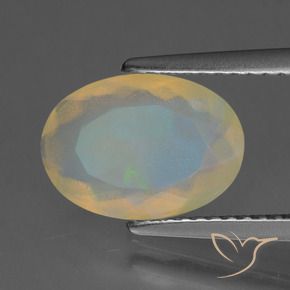 Ópalo Multicolor natural de 1.61 ct, Ovalada, Transparente