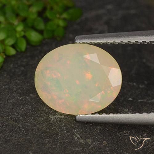 Ópalo Multicolor natural de 1.58 ct, Ovalada, Translúcido