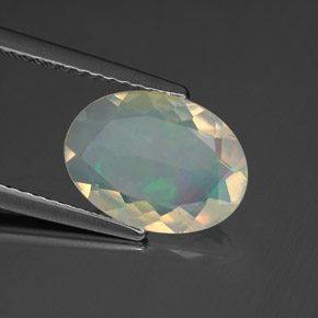 Ópalo multicolor natural de 1,53 ct, corte óvalo, transparente
