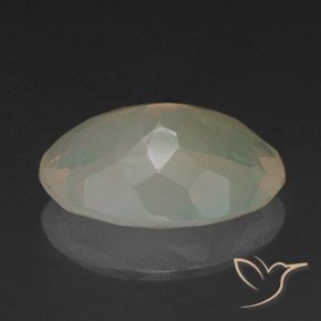 Ópalo Multicolor natural de 1.74 ct, Ovalada, Transparente