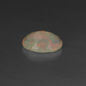Ópalo multicolor natural de 0,45 ct, transparente, transparente / translúcido