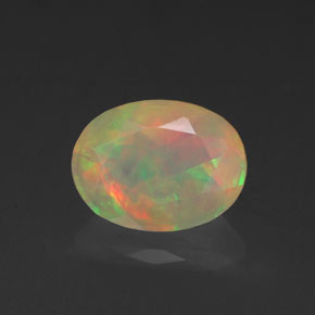 Ópalo multicolor natural de 0,87 ct, transparente, transparente / translúcido