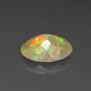 Ópalo multicolor natural de 0,82 ct, transparente, transparente / translúcido