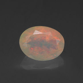 Ópalo multicolor natural de 0,89 ct, transparente, transparente / translúcido