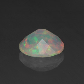 Ópalo multicolor natural de 0,83 ct, transparente, transparente / translúcido