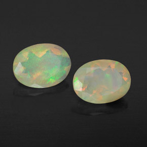 Gemas de ópalo multicolor natural de  ct, transparente, transparente / translúcido