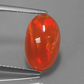 Ópalo multicolor natural de 2,71 ct, corte óvalo, transparente