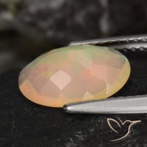 Ópalo Multicolor natural de 1.46 ct, Ovalada, Translúcido