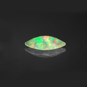 Ópalo multicolor natural de 0,86 ct, marquesa, transparente