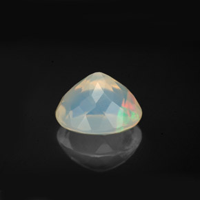 Ópalo multicolor natural de 2,58 ct, corte óvalo, transparente