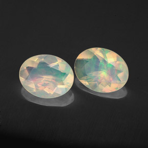 Gemas de ópalo multicolor natural de  ct, corte óvalo, transparente