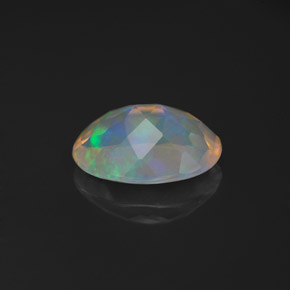 Ópalo multicolor natural de 0,97 ct, transparente, transparente / translúcido