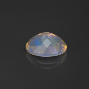 Ópalo multicolor natural de 0,84 ct, transparente, transparente / translúcido